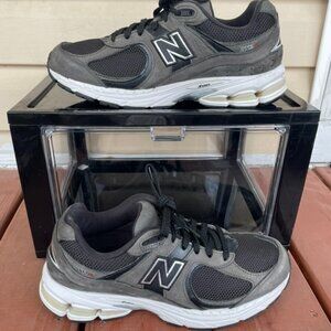 New Balance ML2002RB | Men US 10